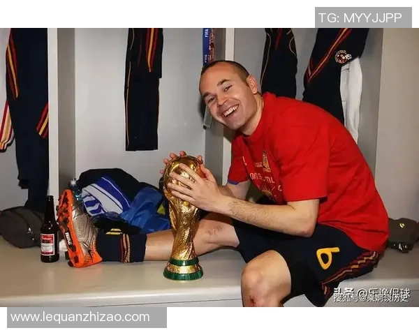 因犯法遭受争议的足球球星盘点及其对职业生涯的影响